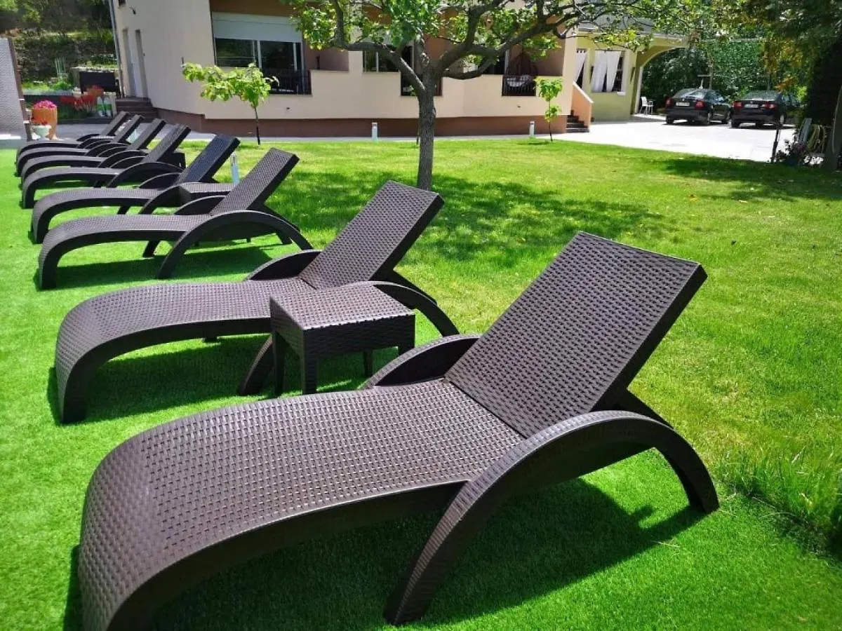 Apartments Villa Subic Kampor